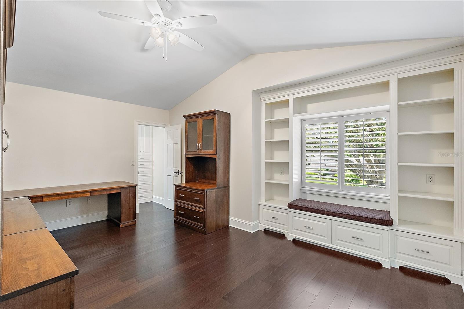 2371 LANDINGS CIR — photo 48