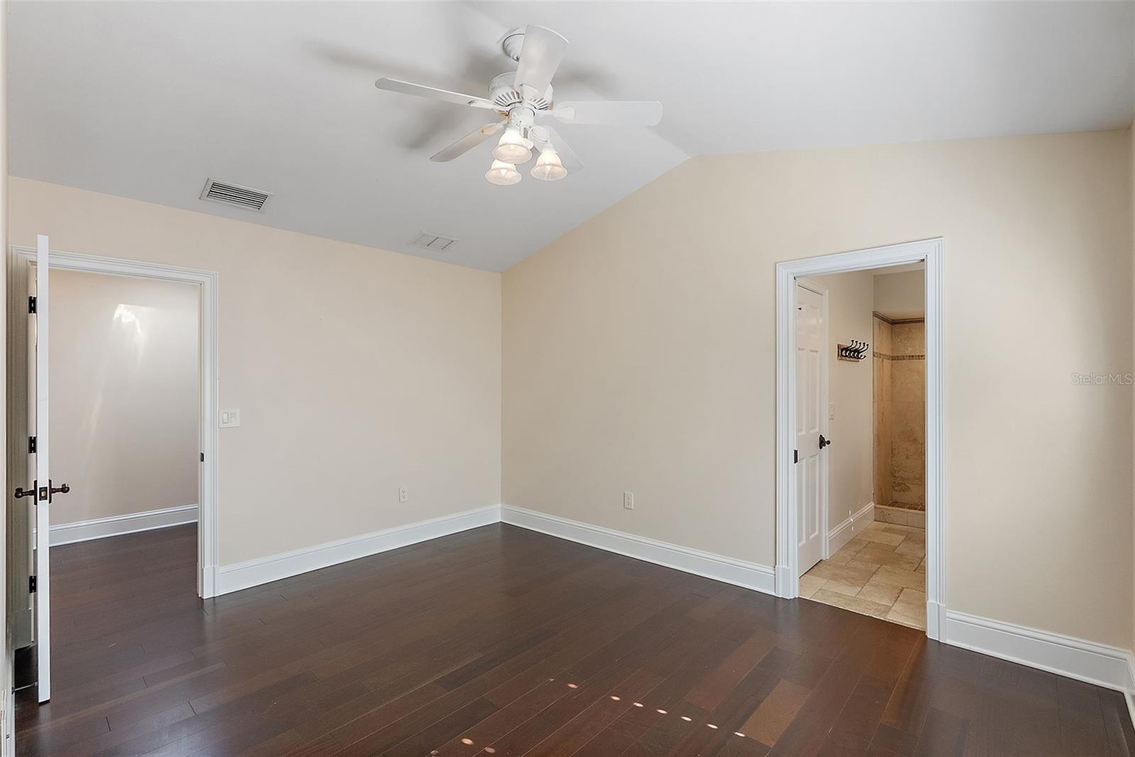 2371 LANDINGS CIR — photo 53