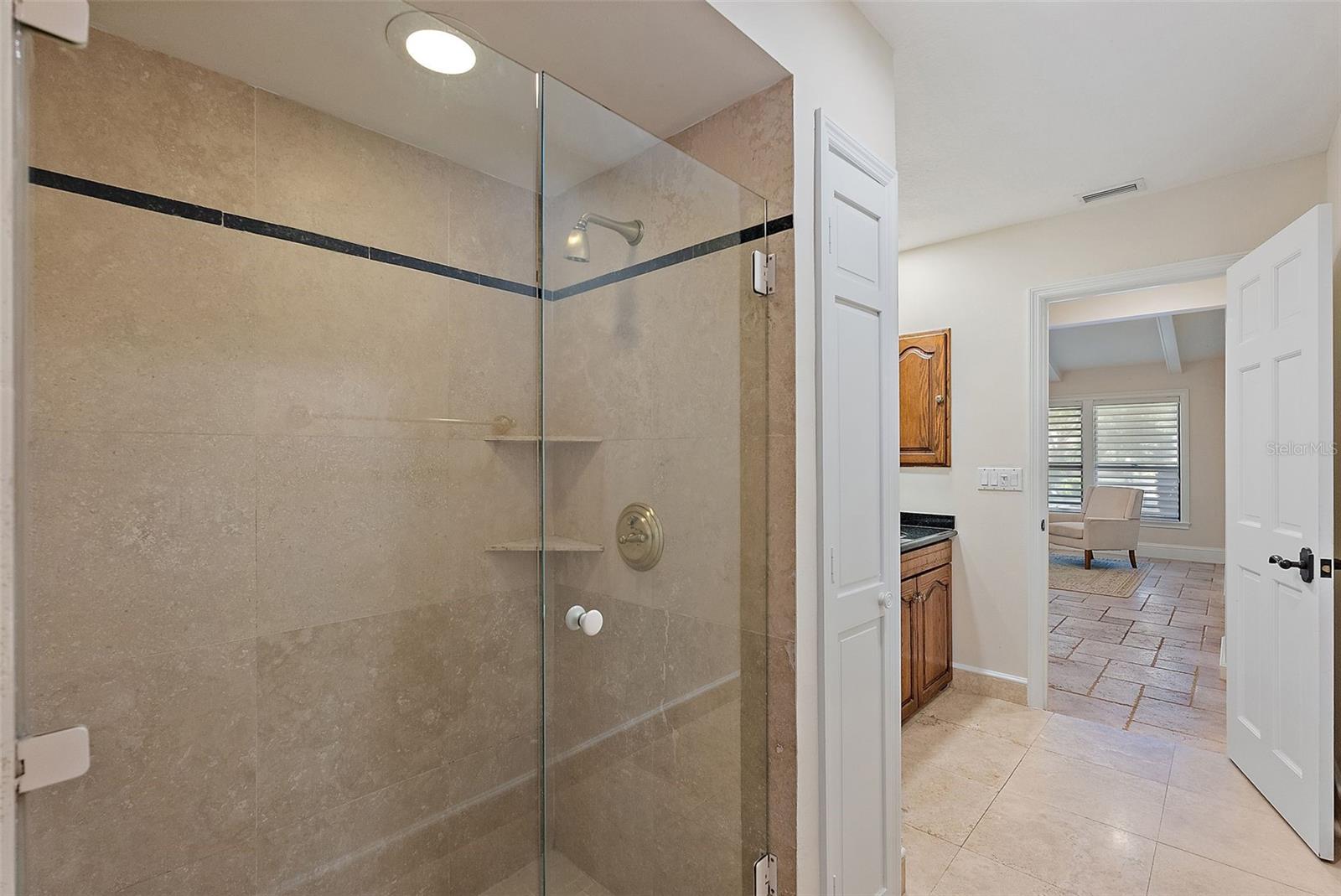 2371 LANDINGS CIR — photo 42