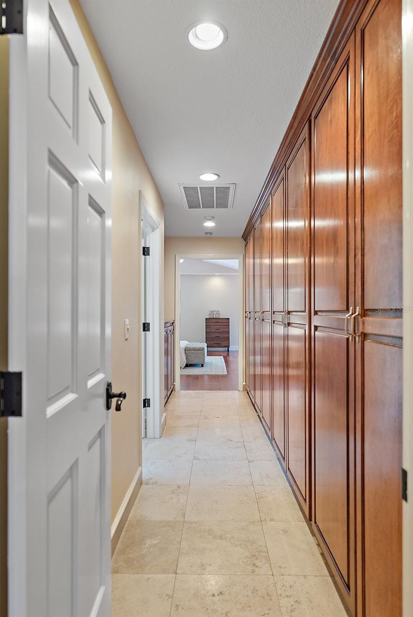 2371 LANDINGS CIR — photo 35