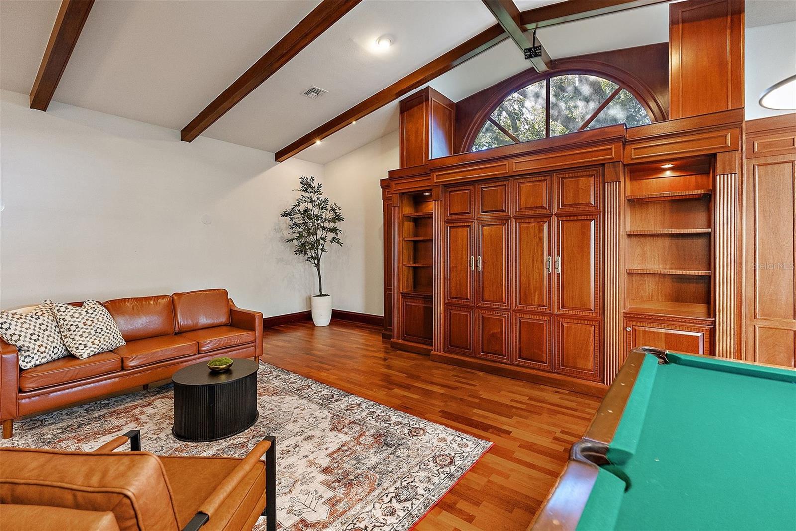 2371 LANDINGS CIR — photo 20
