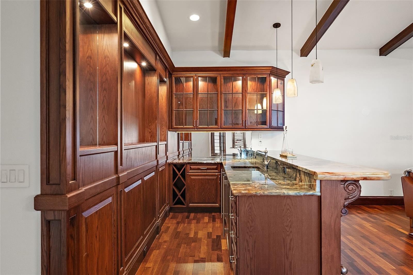 2371 LANDINGS CIR — photo 25