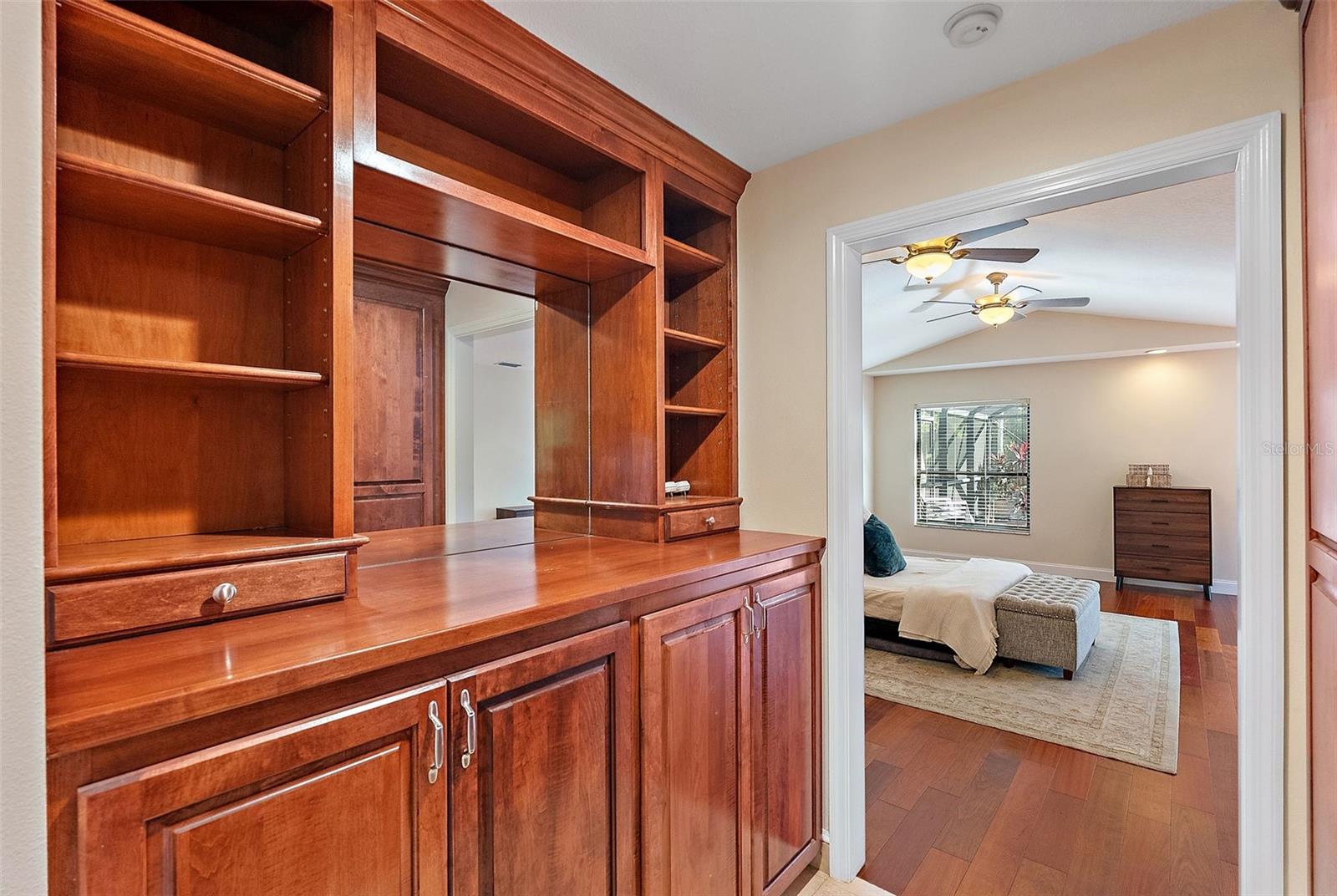 2371 LANDINGS CIR — photo 34