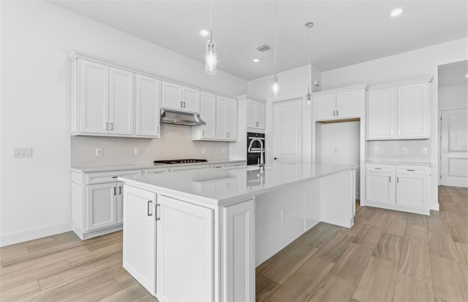 16412 RUSTIC SKY DR — photo 3