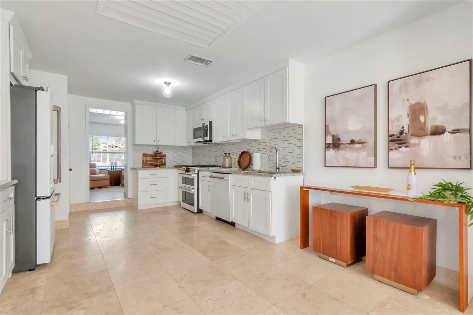19207 CROOKED LN — photo 23