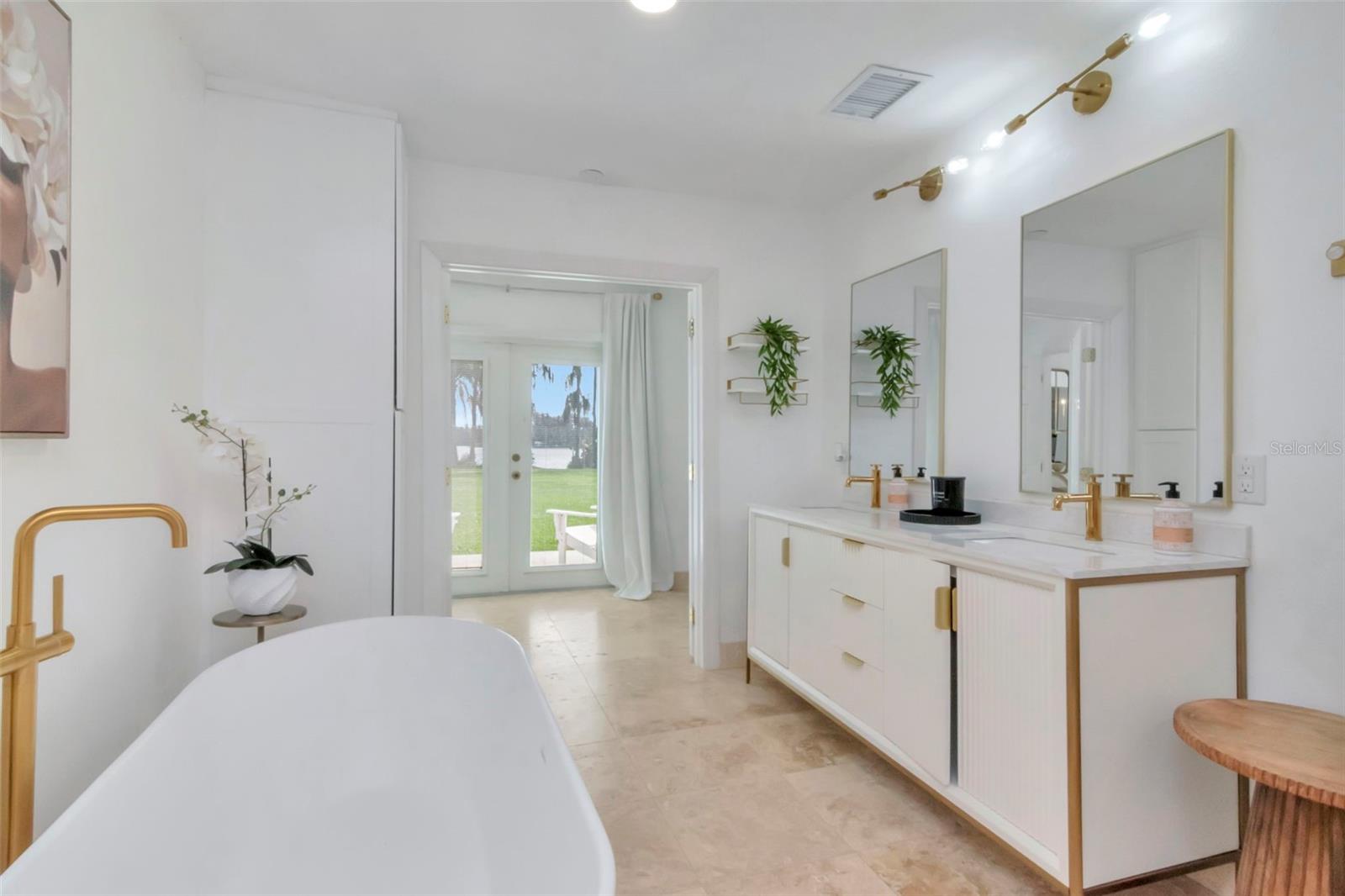 19207 CROOKED LN — photo 36