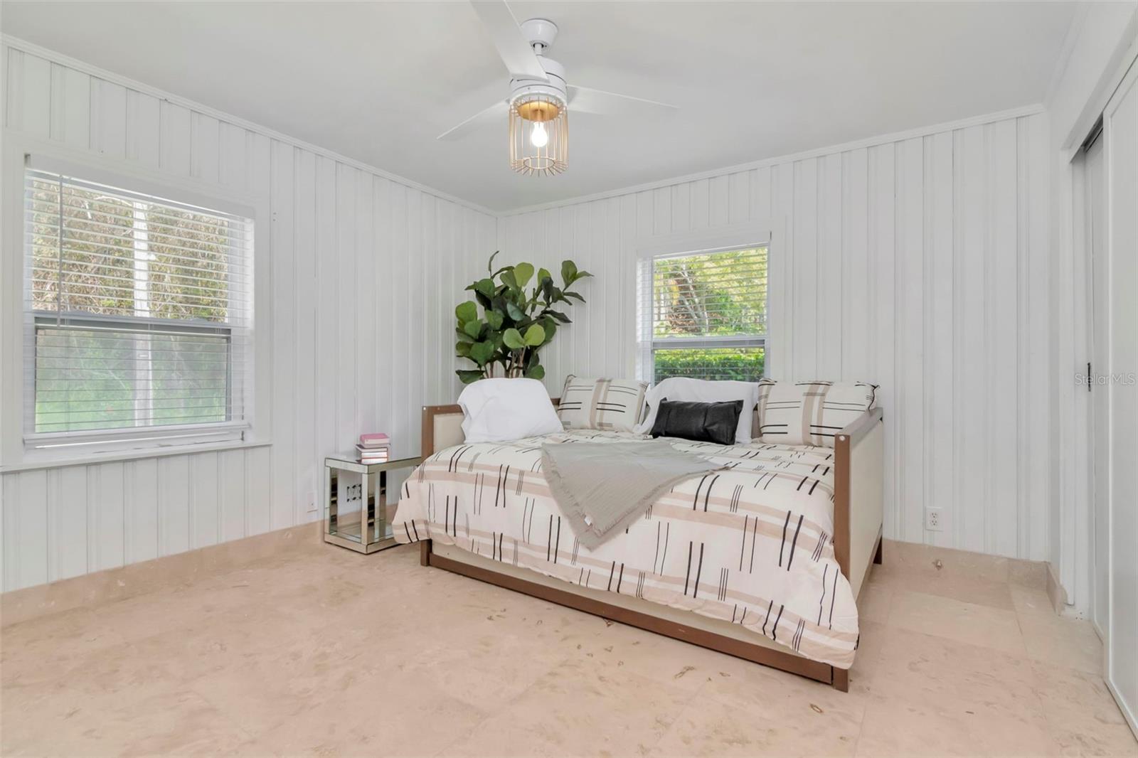 19207 CROOKED LN — photo 37
