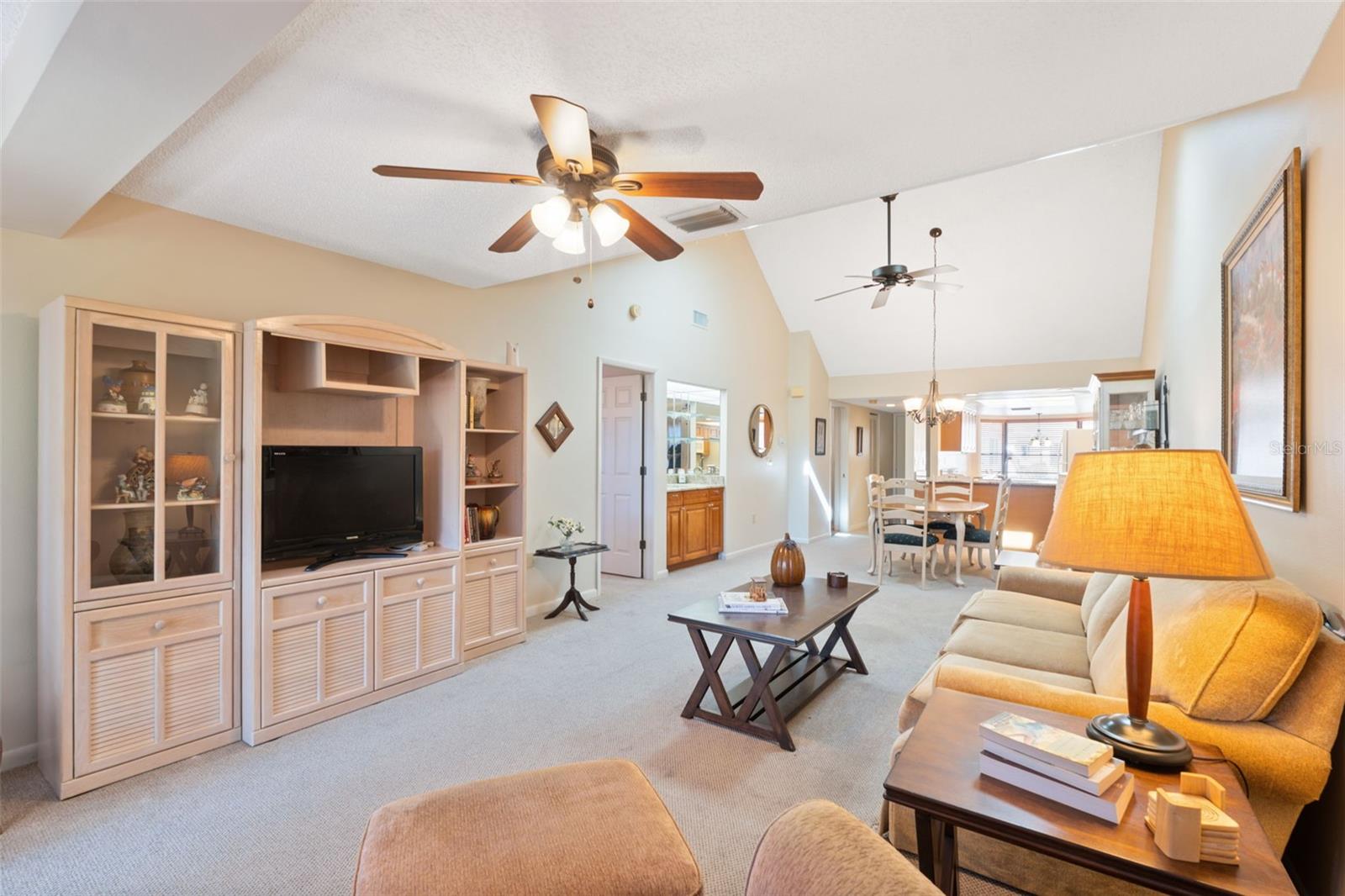 3310 LORI LN — photo 12