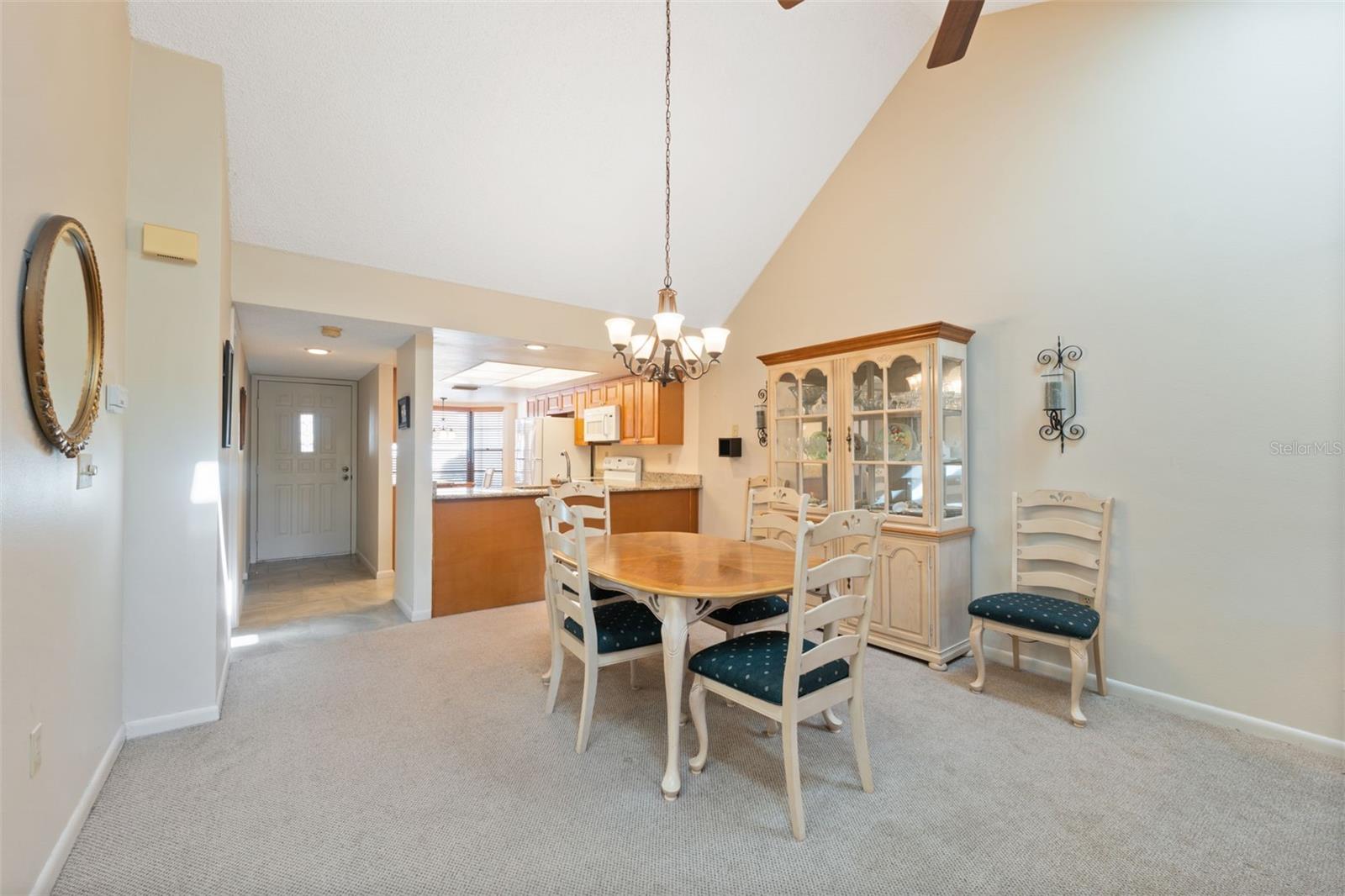 3310 LORI LN — photo 17