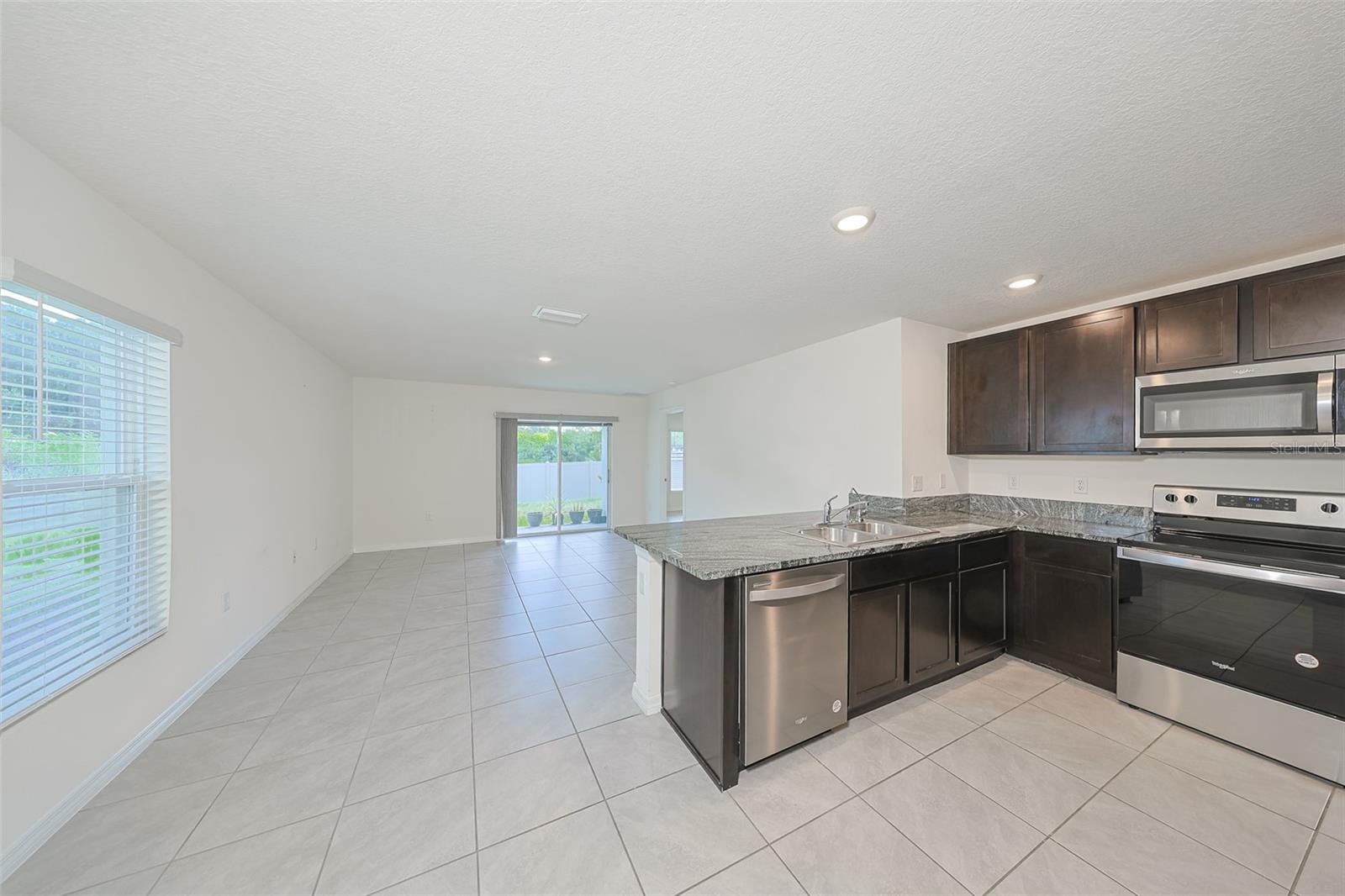 12136 LILY MAGNOLIA LN — photo 5
