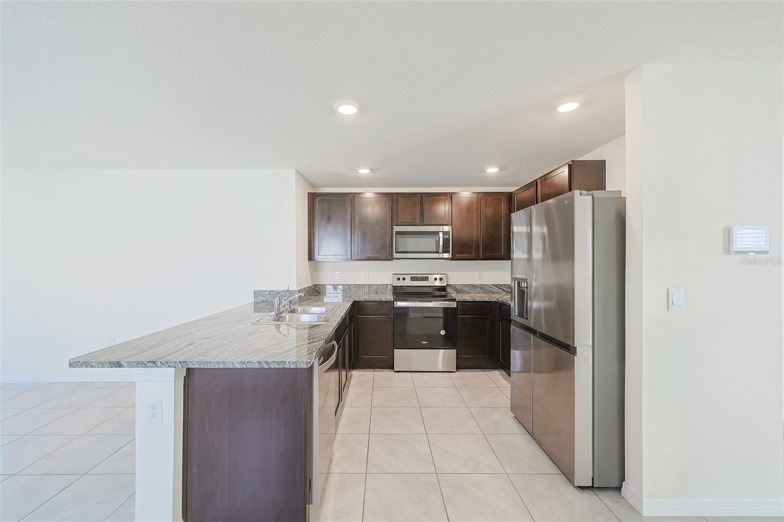 12136 LILY MAGNOLIA LN — photo 8
