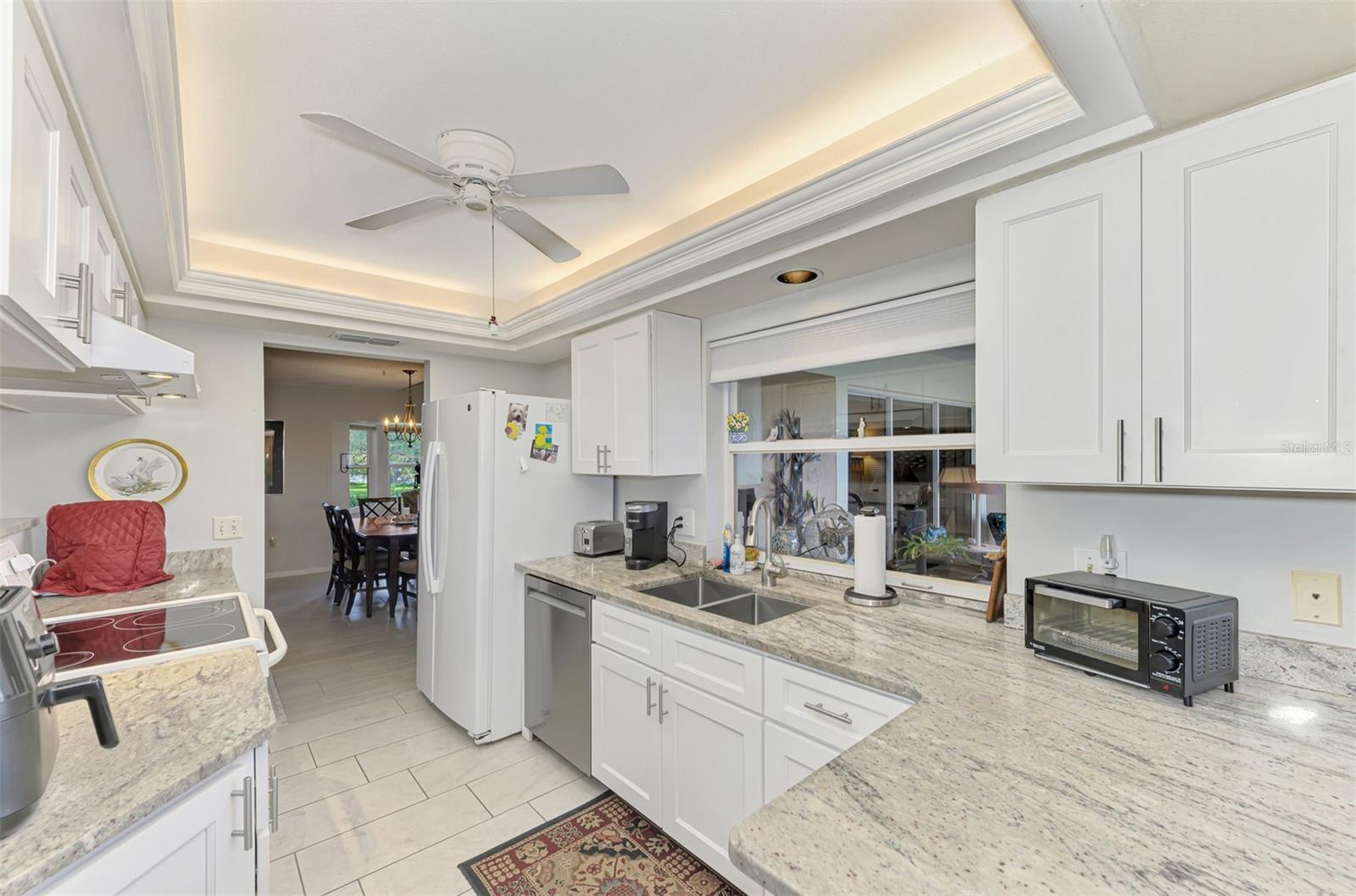 3168 E VILLAGE DR — photo 25