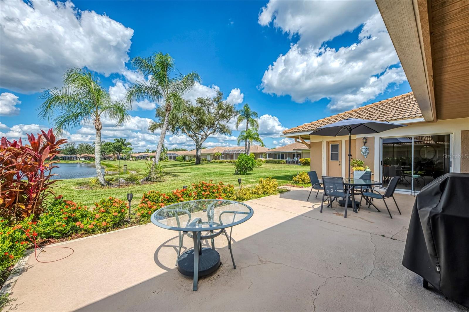 3168 E VILLAGE DR — photo 50