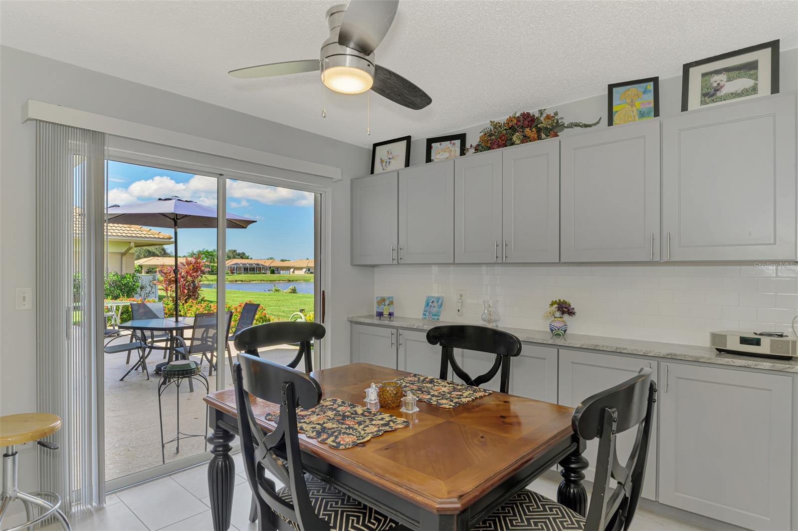 3168 E VILLAGE DR — photo 28