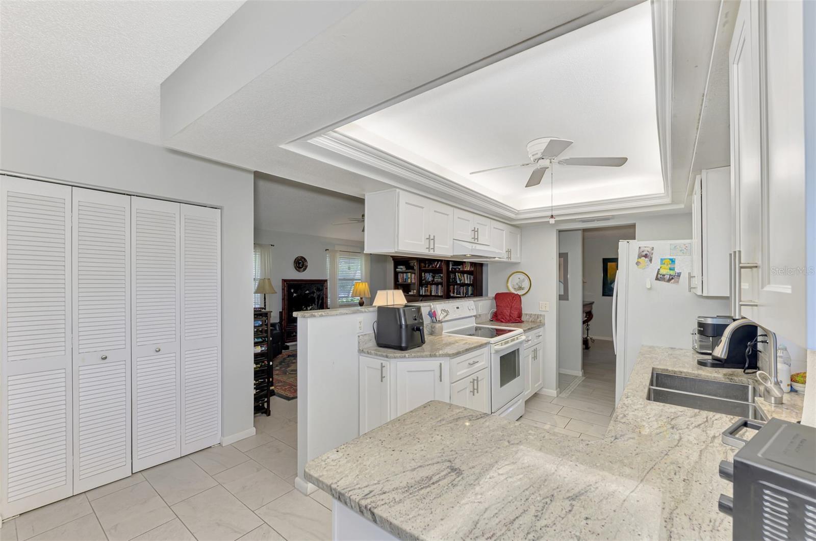 3168 E VILLAGE DR — photo 24