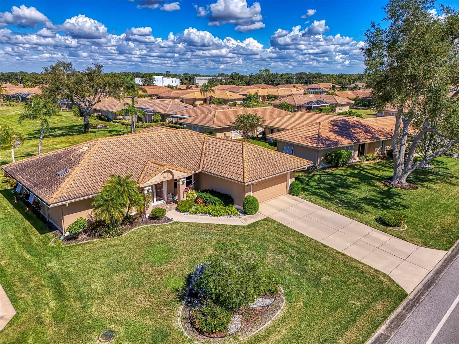3168 E VILLAGE DR — photo 6