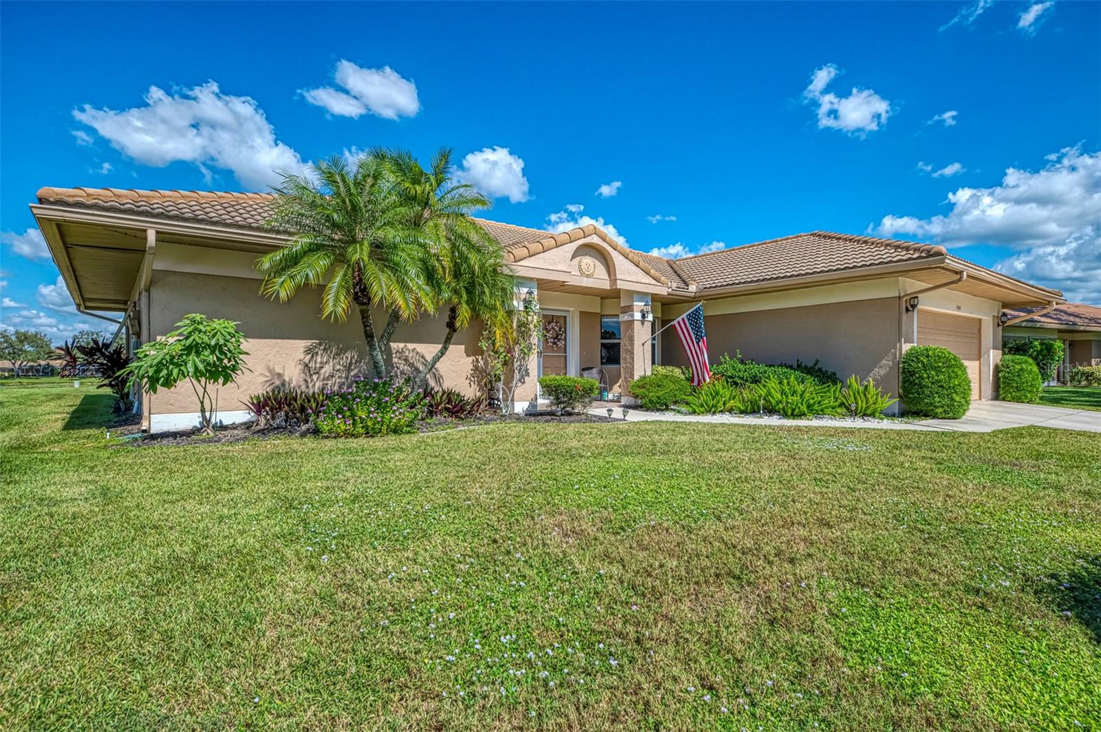 3168 E VILLAGE DR — photo 8
