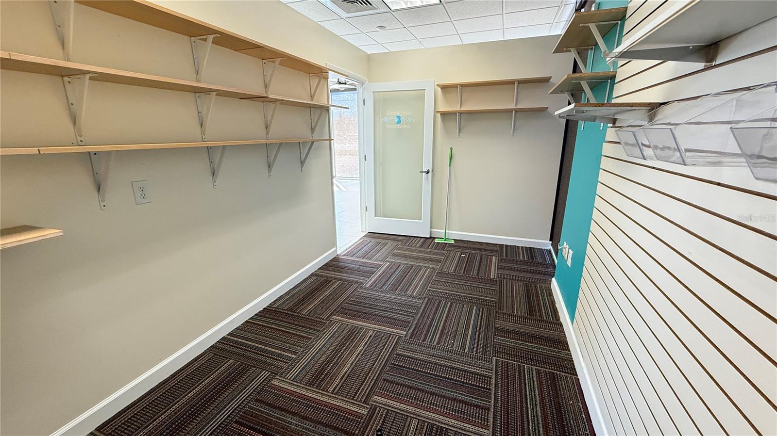 3350 E BAY DR — photo 11