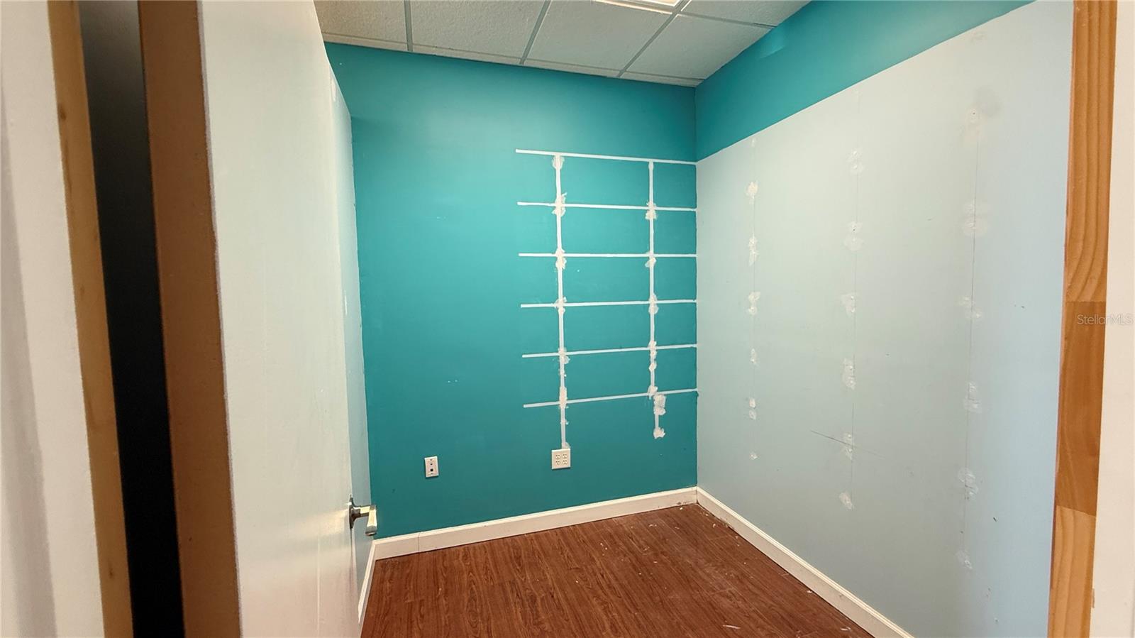 3350 E BAY DR — photo 12