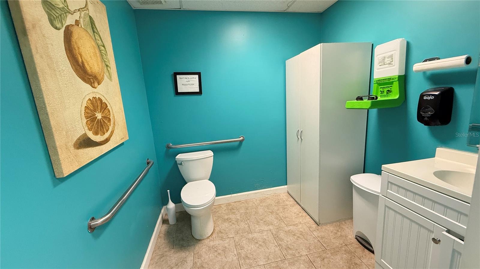 3350 E BAY DR — photo 16