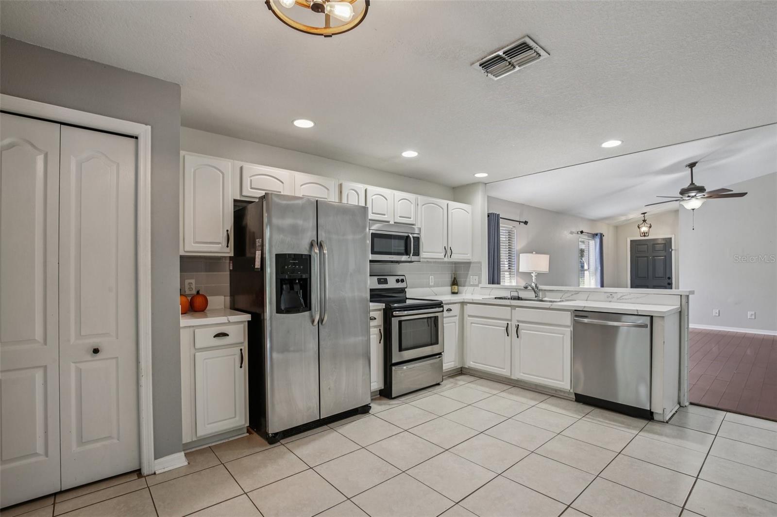 7842 CITRUS BLOSSOM DR — photo 12