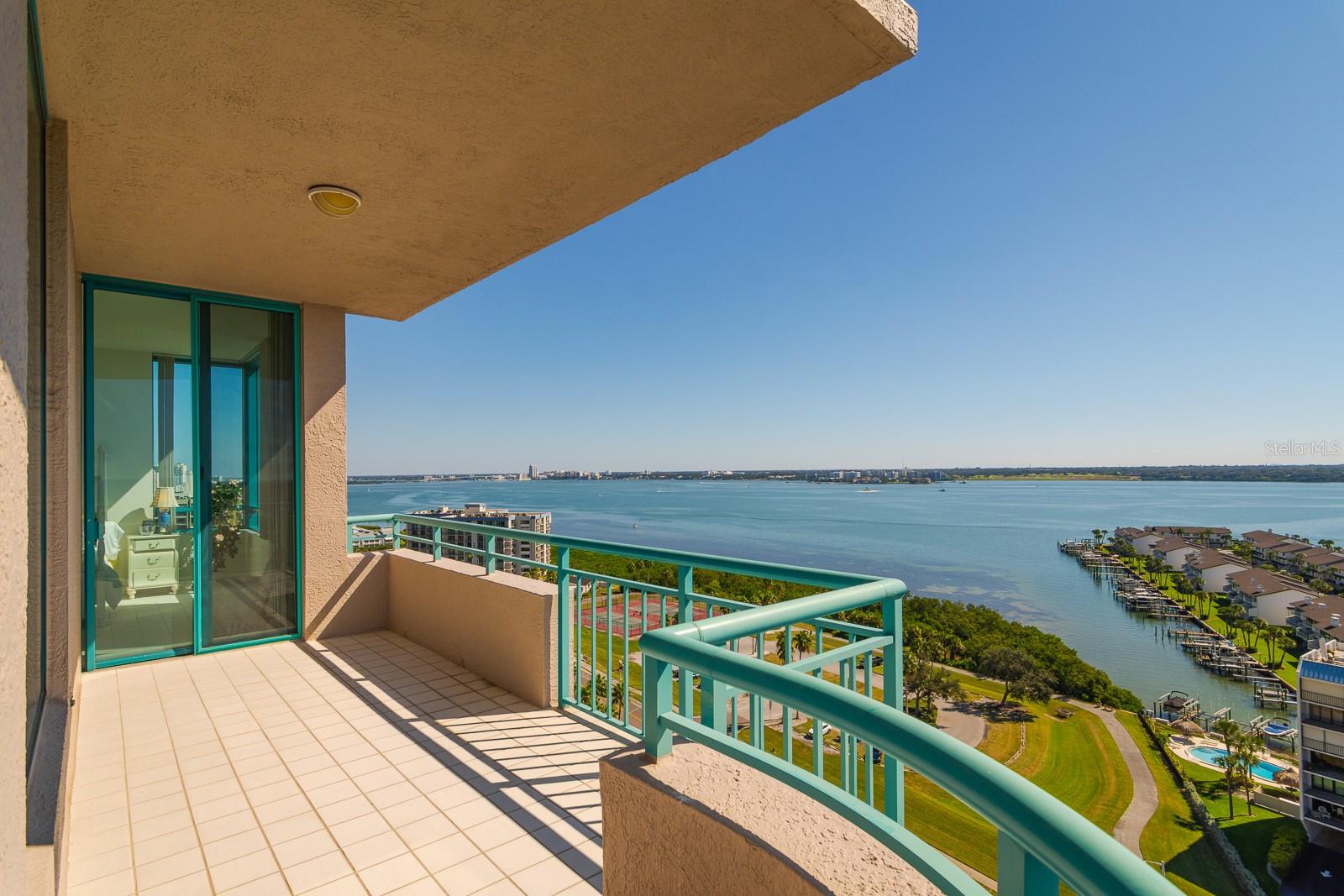 1560 GULF BLVD #1507 — photo 43