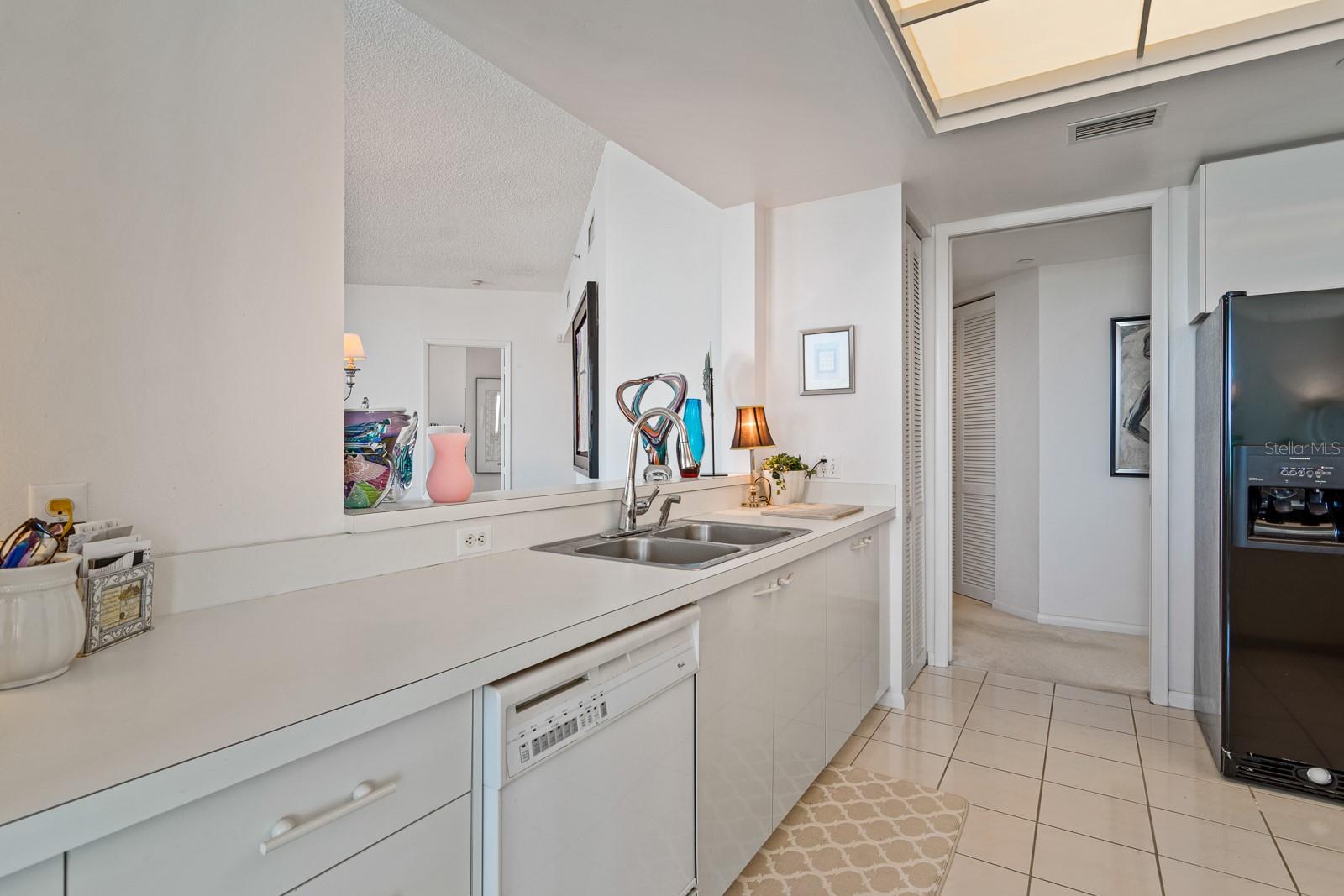 1560 GULF BLVD #1507 — photo 19