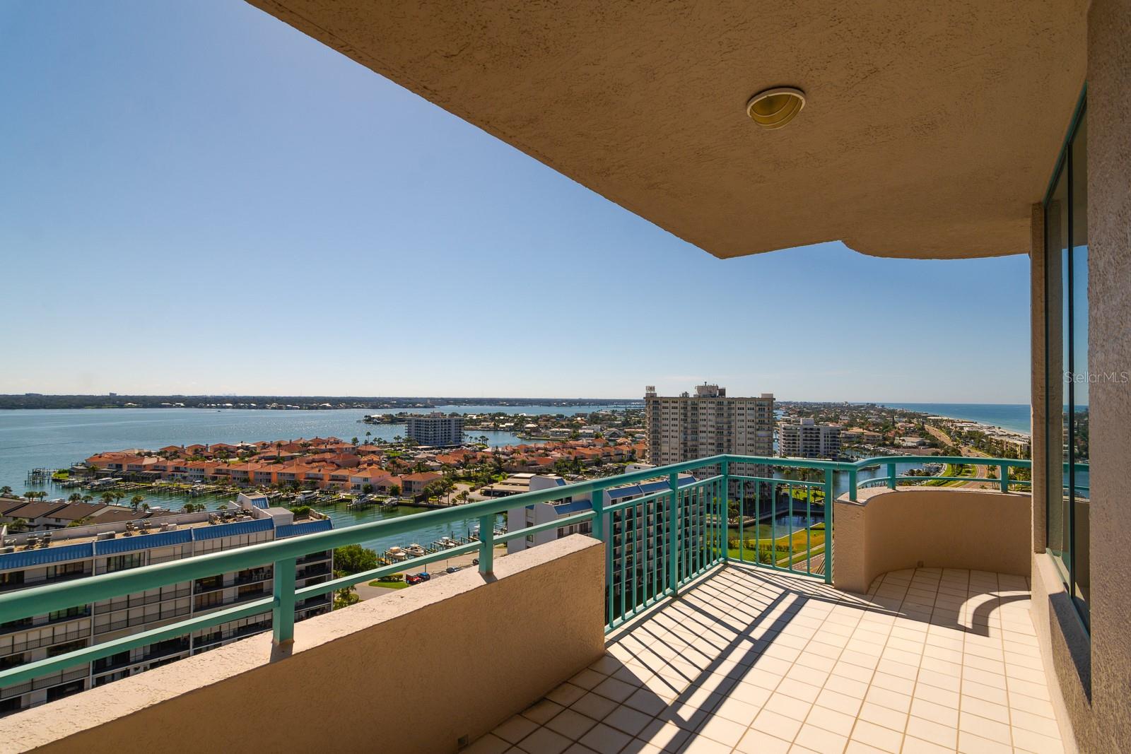 1560 GULF BLVD #1507 — photo 42
