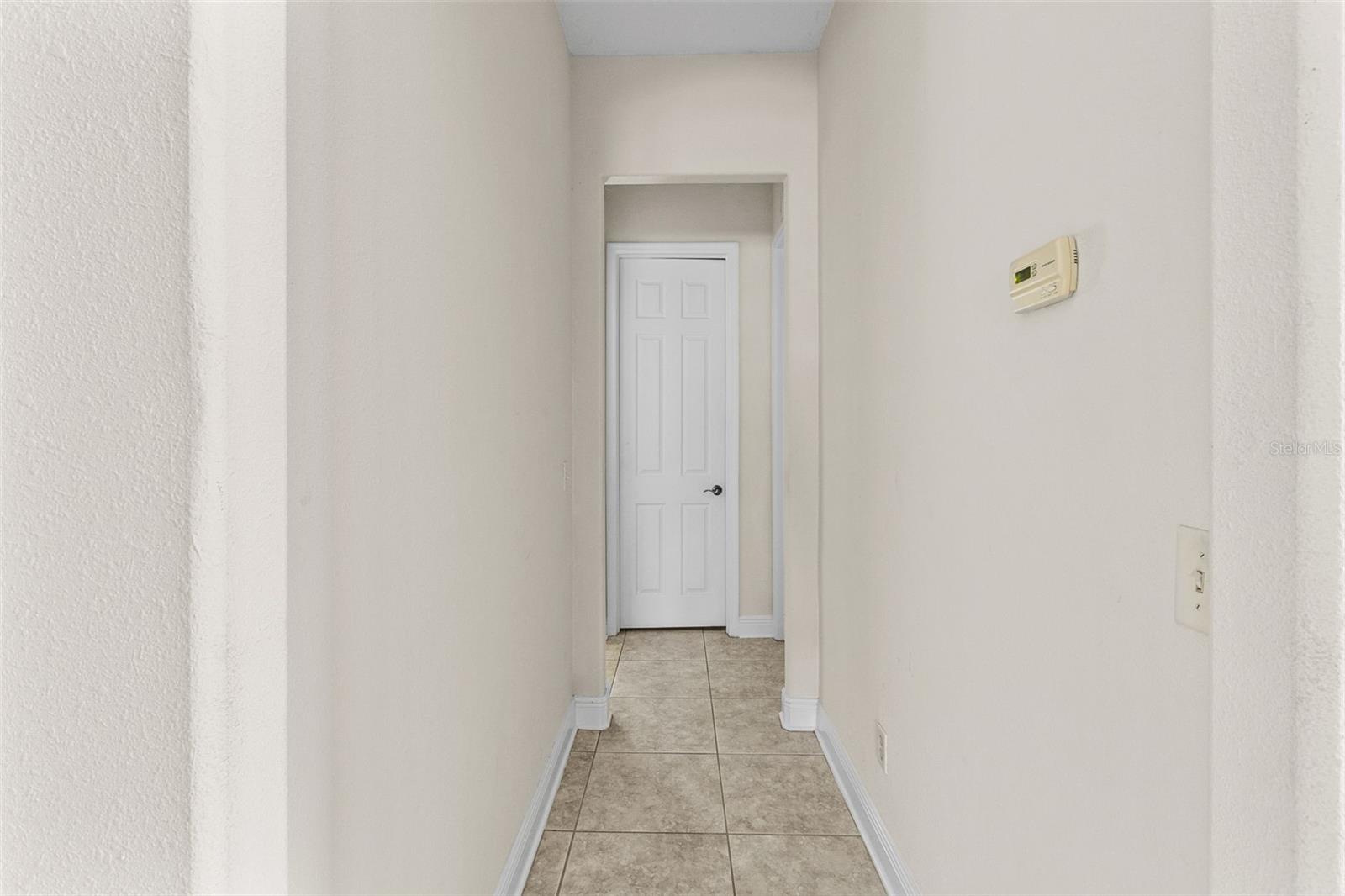 4116 WOODACRE LN — photo 18