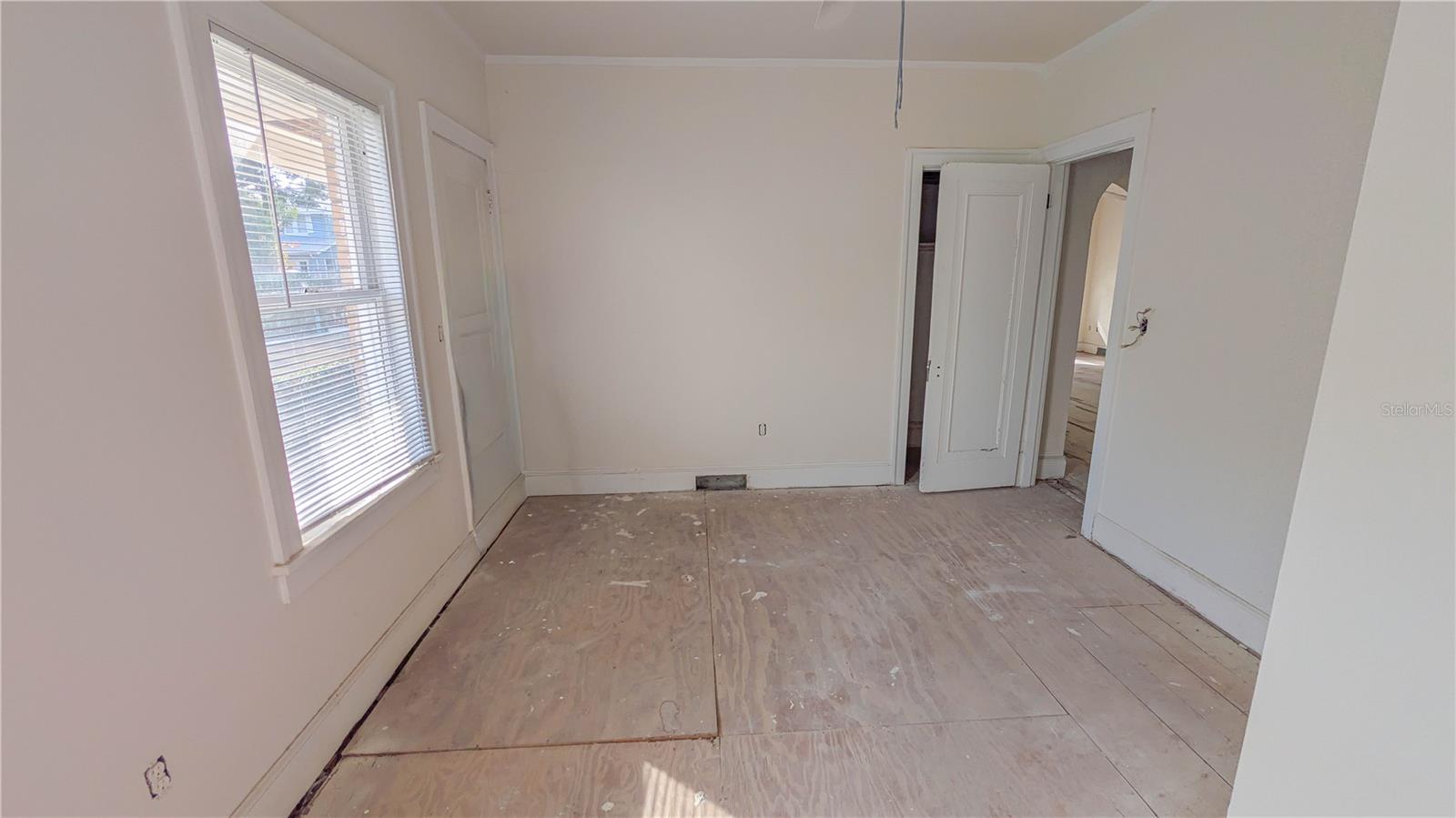 852 4TH AVE N — photo 14