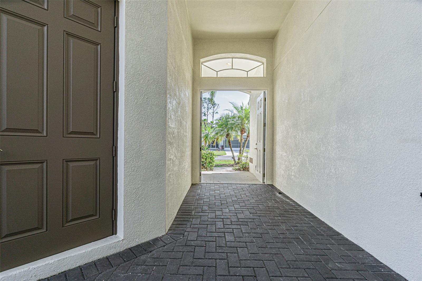 9506 ROLLING CIR — photo 26