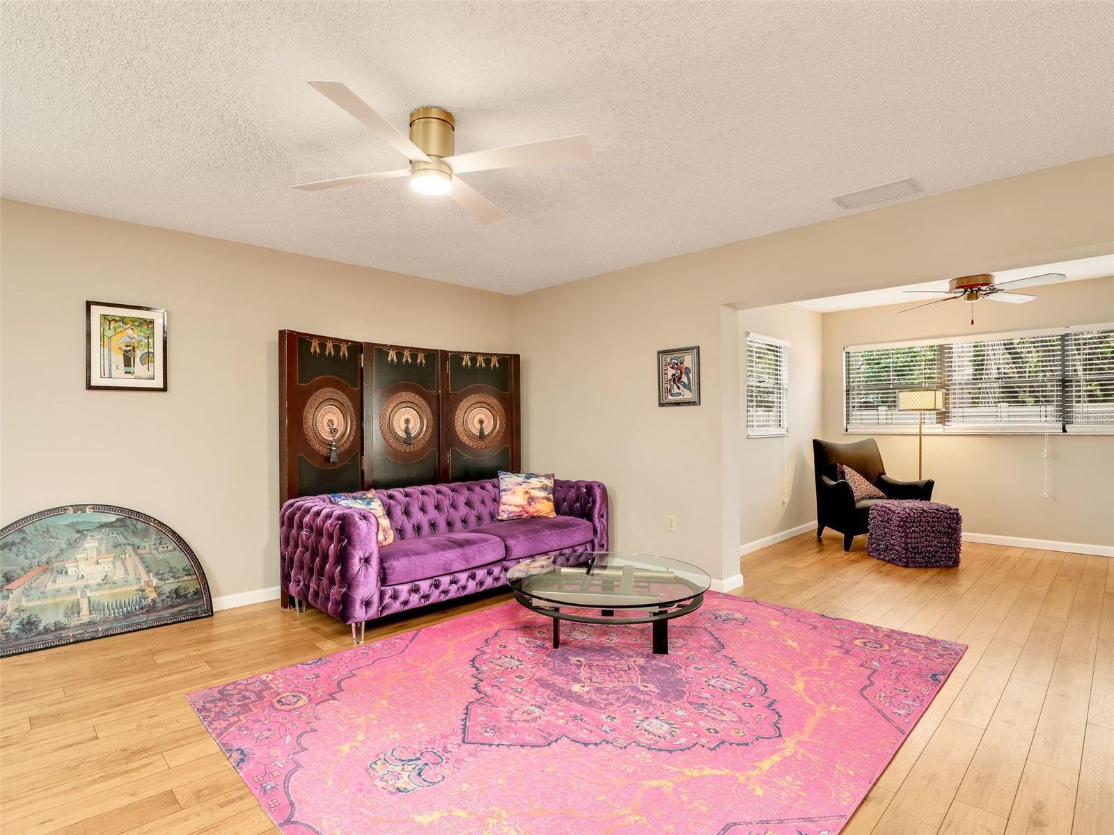 623 OAK HILL CIR #28 — photo 17