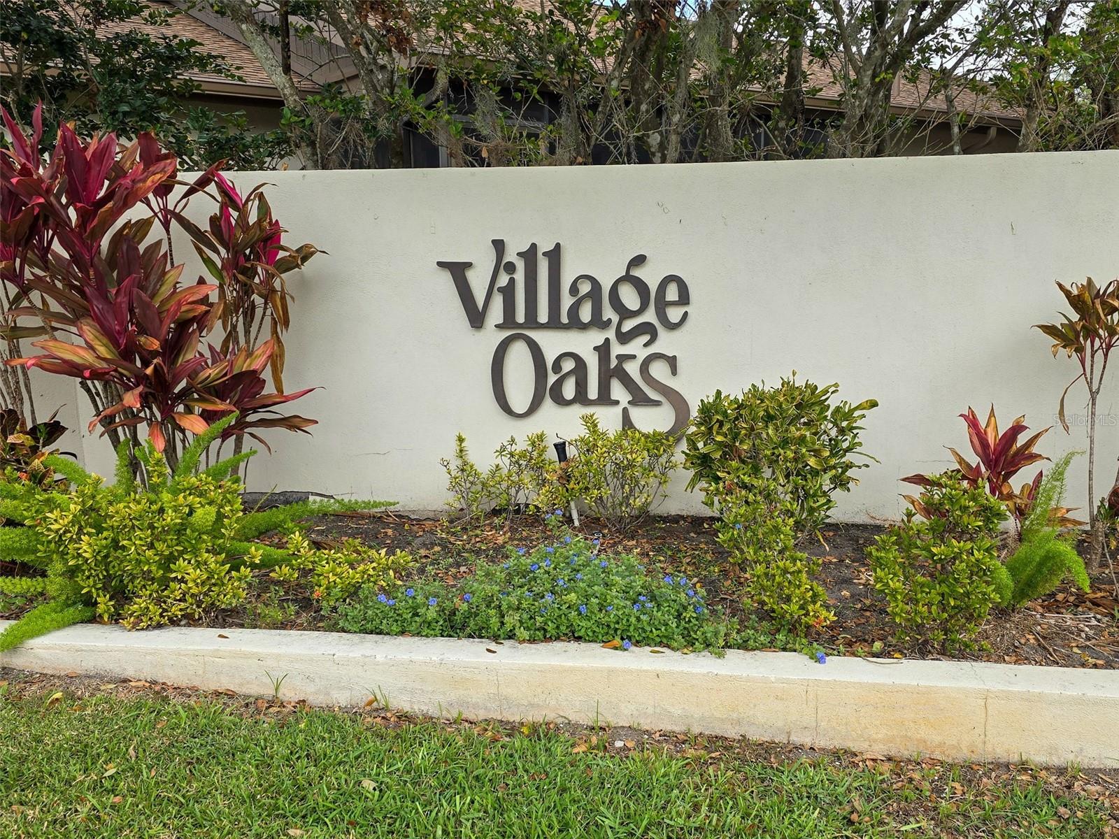 623 OAK HILL CIR #28 — photo 30