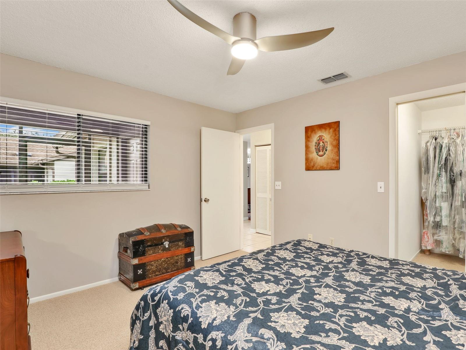 623 OAK HILL CIR #28 — photo 25