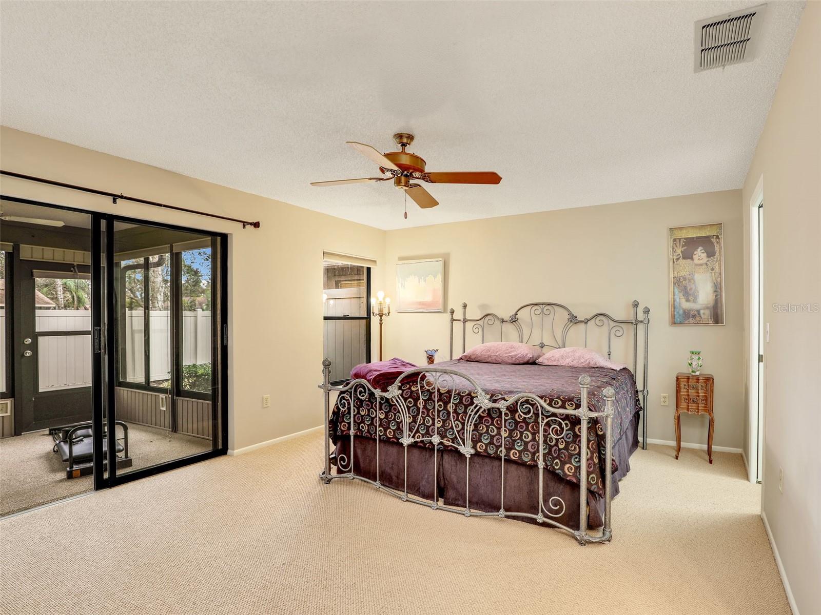 623 OAK HILL CIR #28 — photo 21
