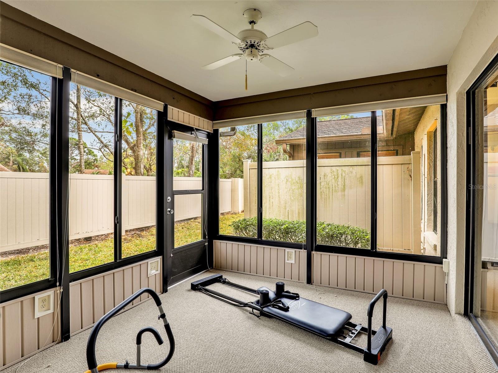 623 OAK HILL CIR #28 — photo 28