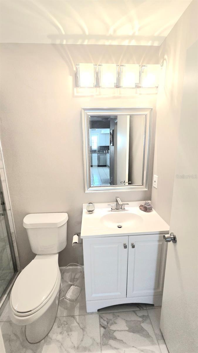 623 OAK HILL CIR #28 — photo 27