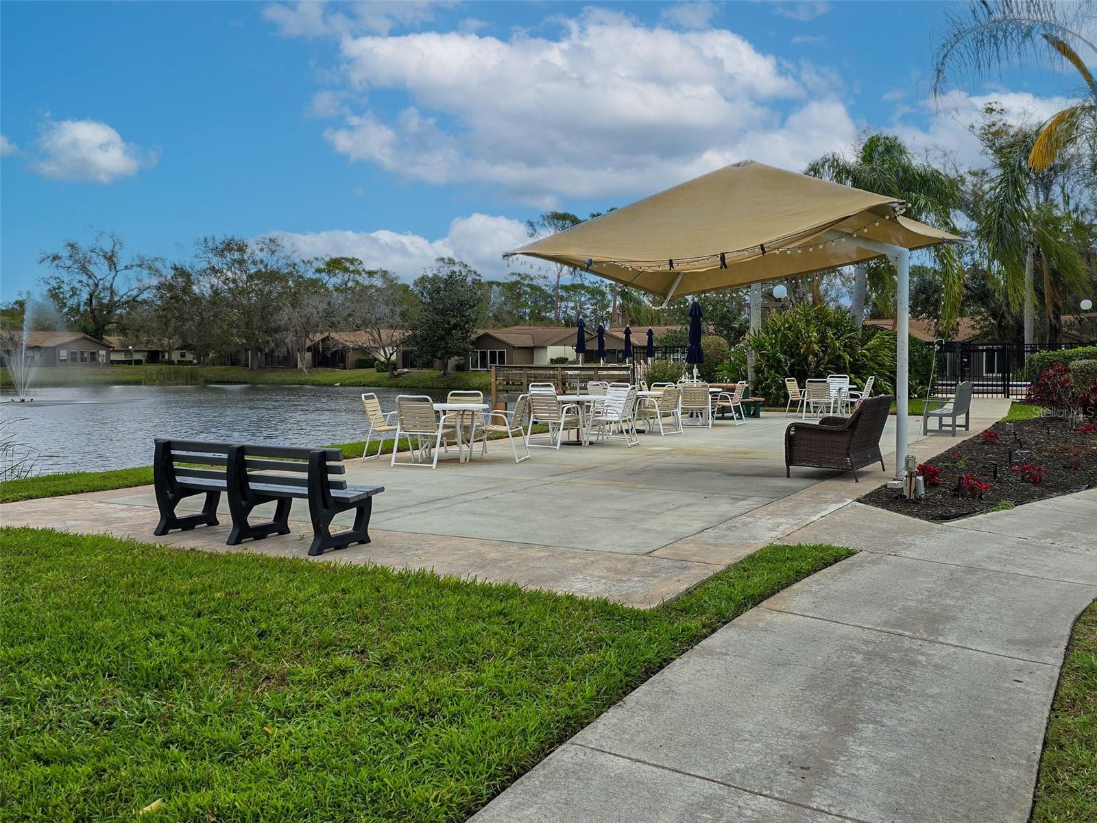 623 OAK HILL CIR #28 — photo 35