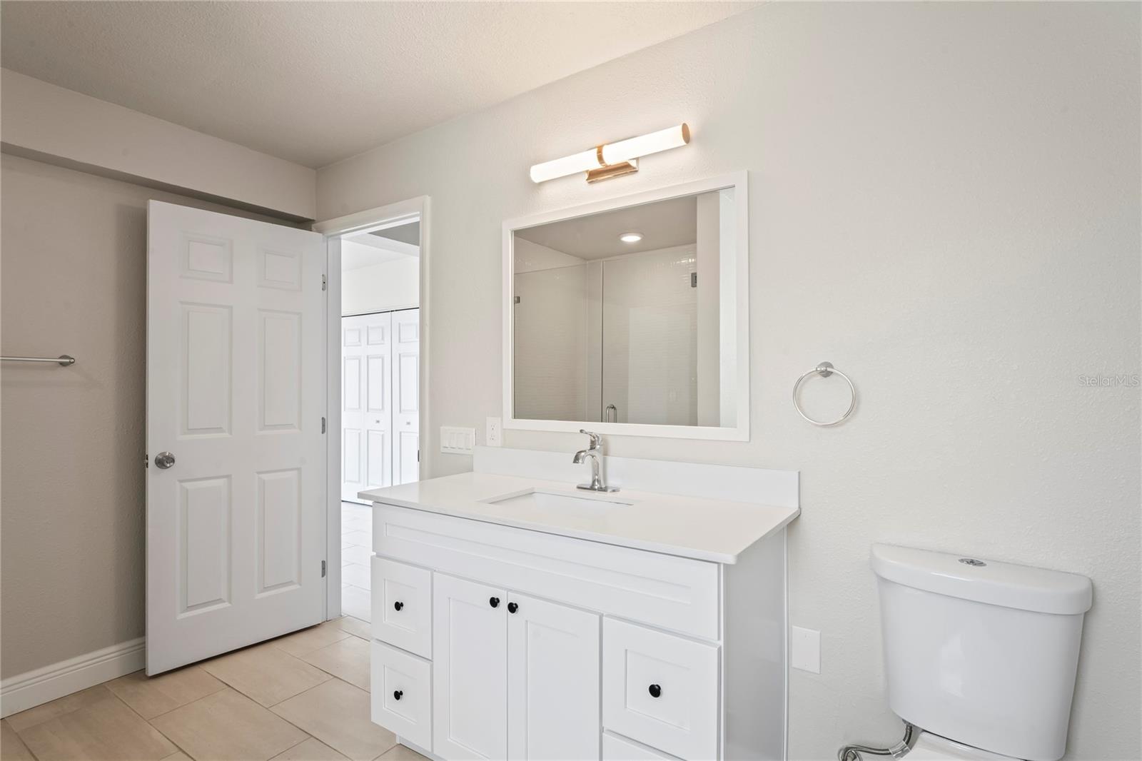 516 CRYSTAL DR — photo 14