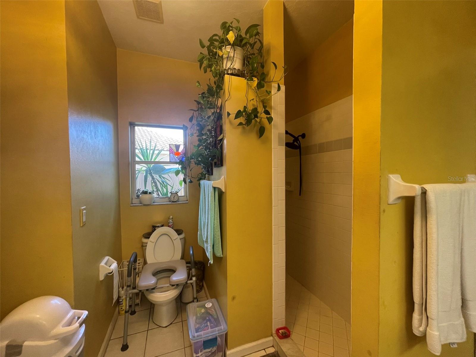 Home in SARASOTA — photo 9