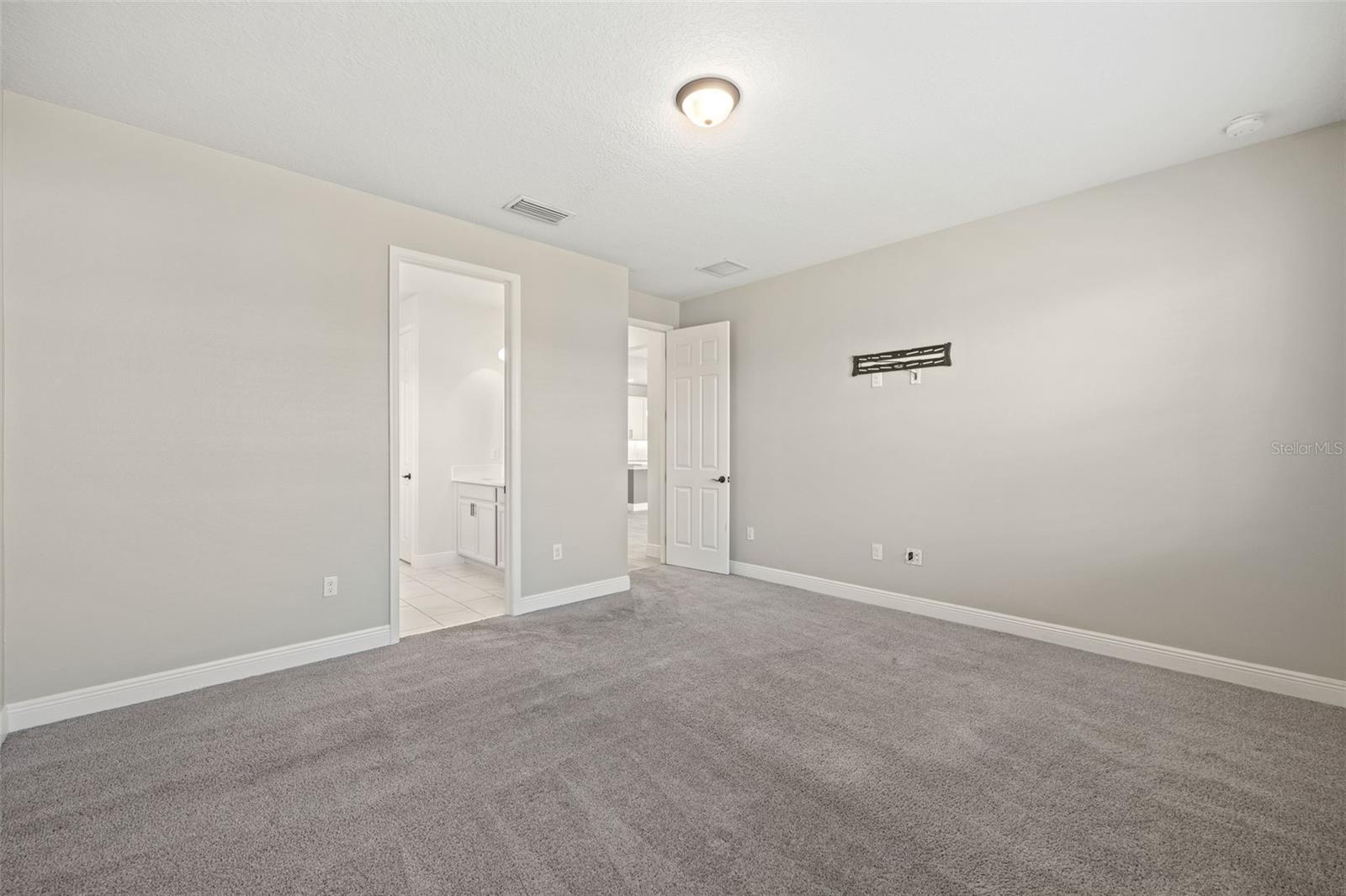 6232 SEA AIR DR — photo 23