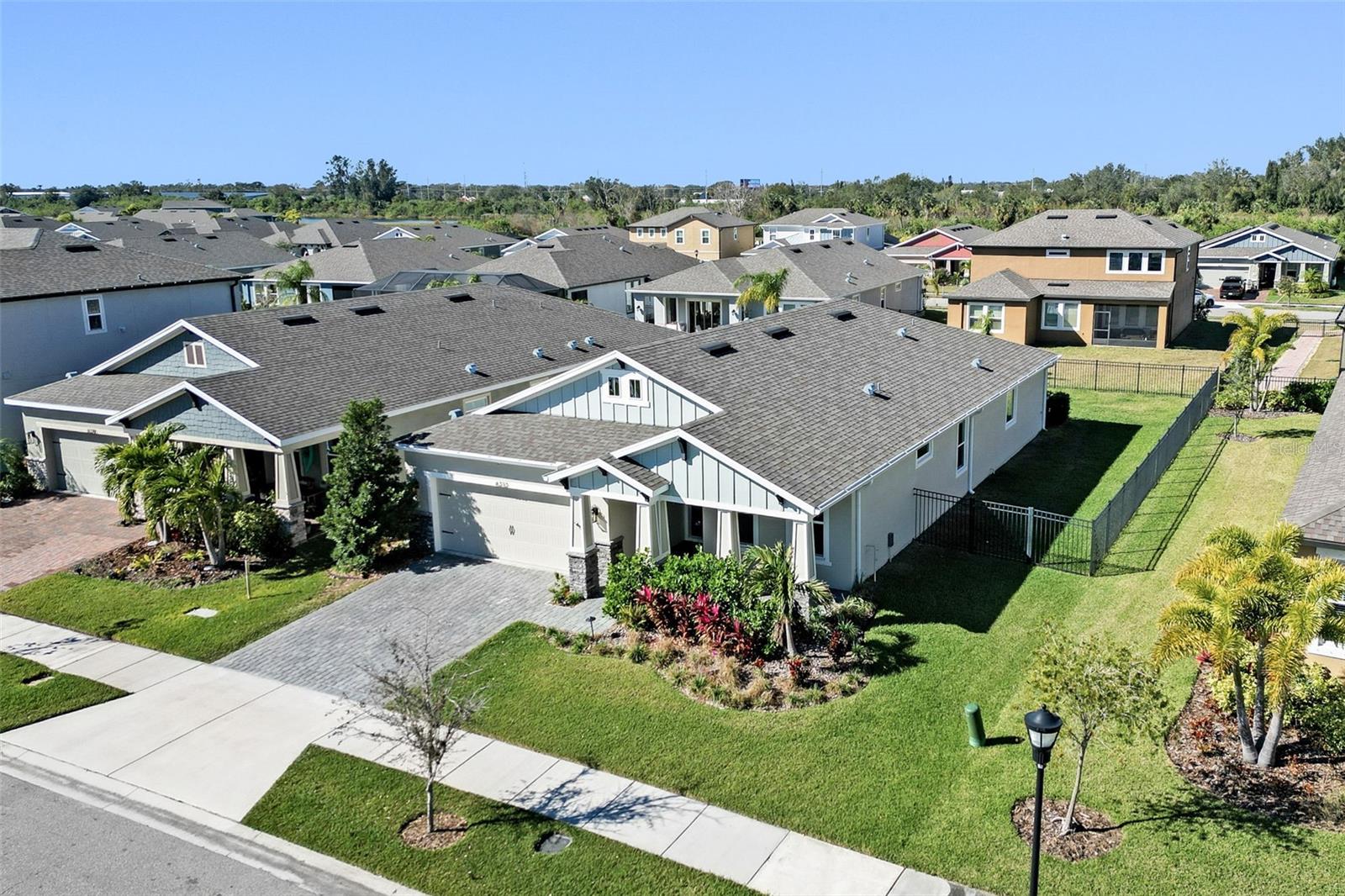 6232 SEA AIR DR — photo 48