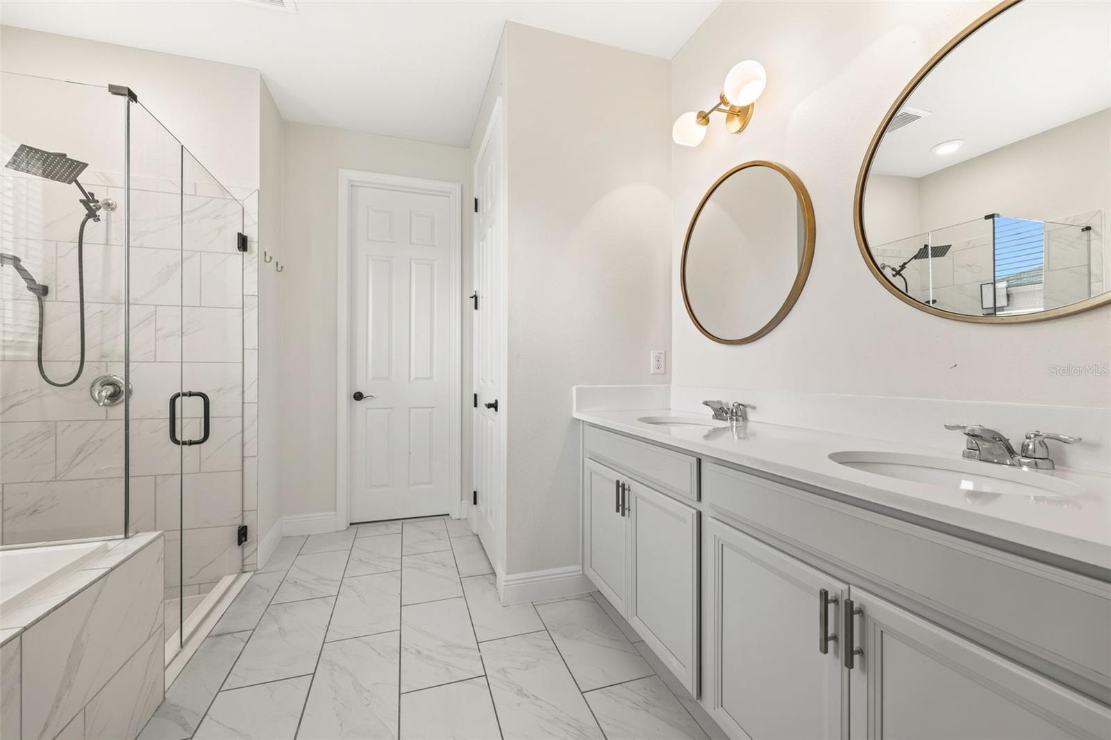 6232 SEA AIR DR — photo 24