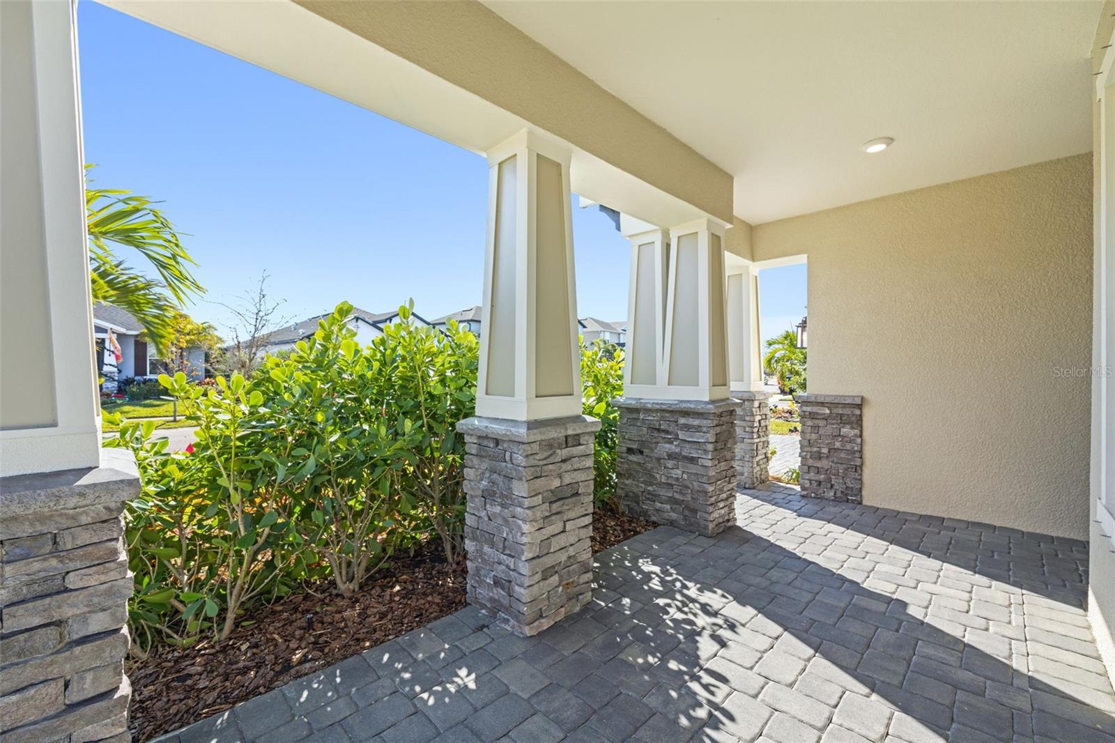 6232 SEA AIR DR — photo 6