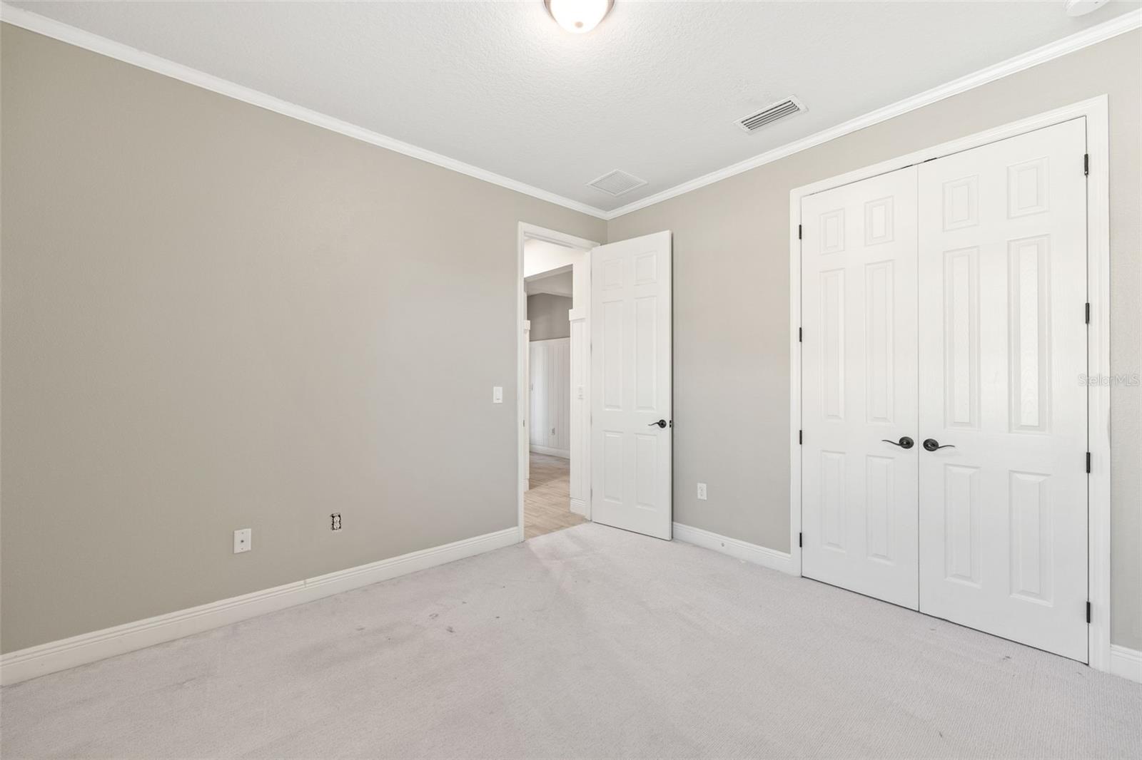 6232 SEA AIR DR — photo 32