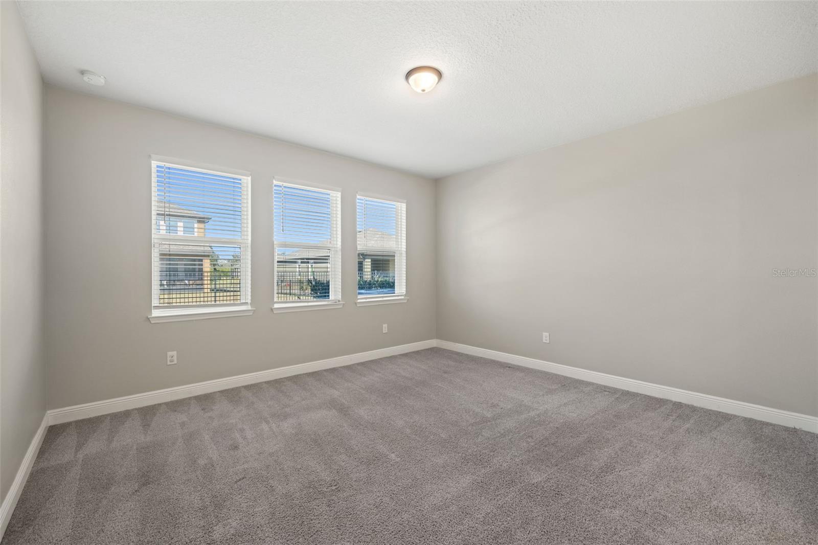 6232 SEA AIR DR — photo 22