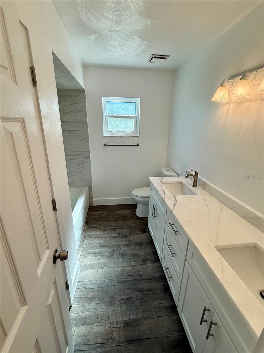 9801 SAN MORENO WAY — photo 4