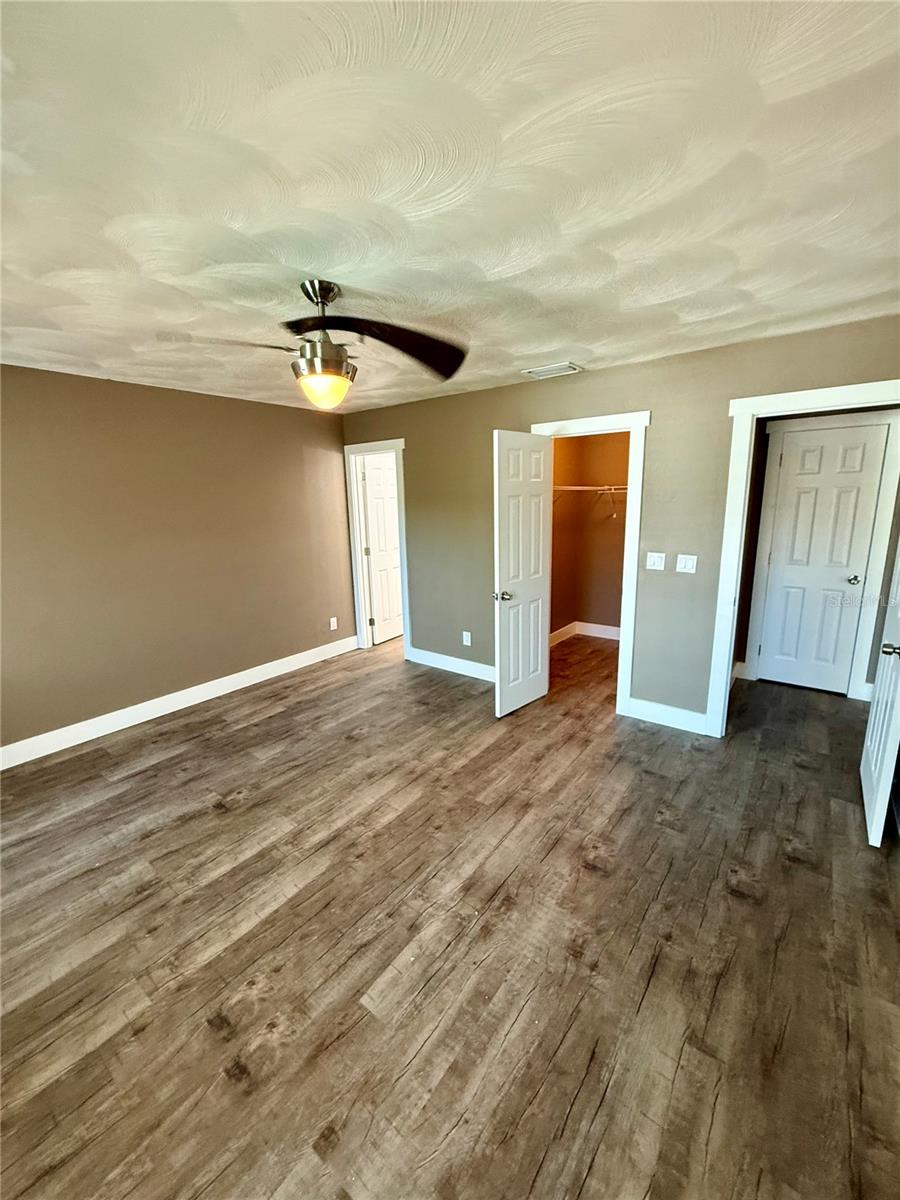 9801 SAN MORENO WAY — photo 10