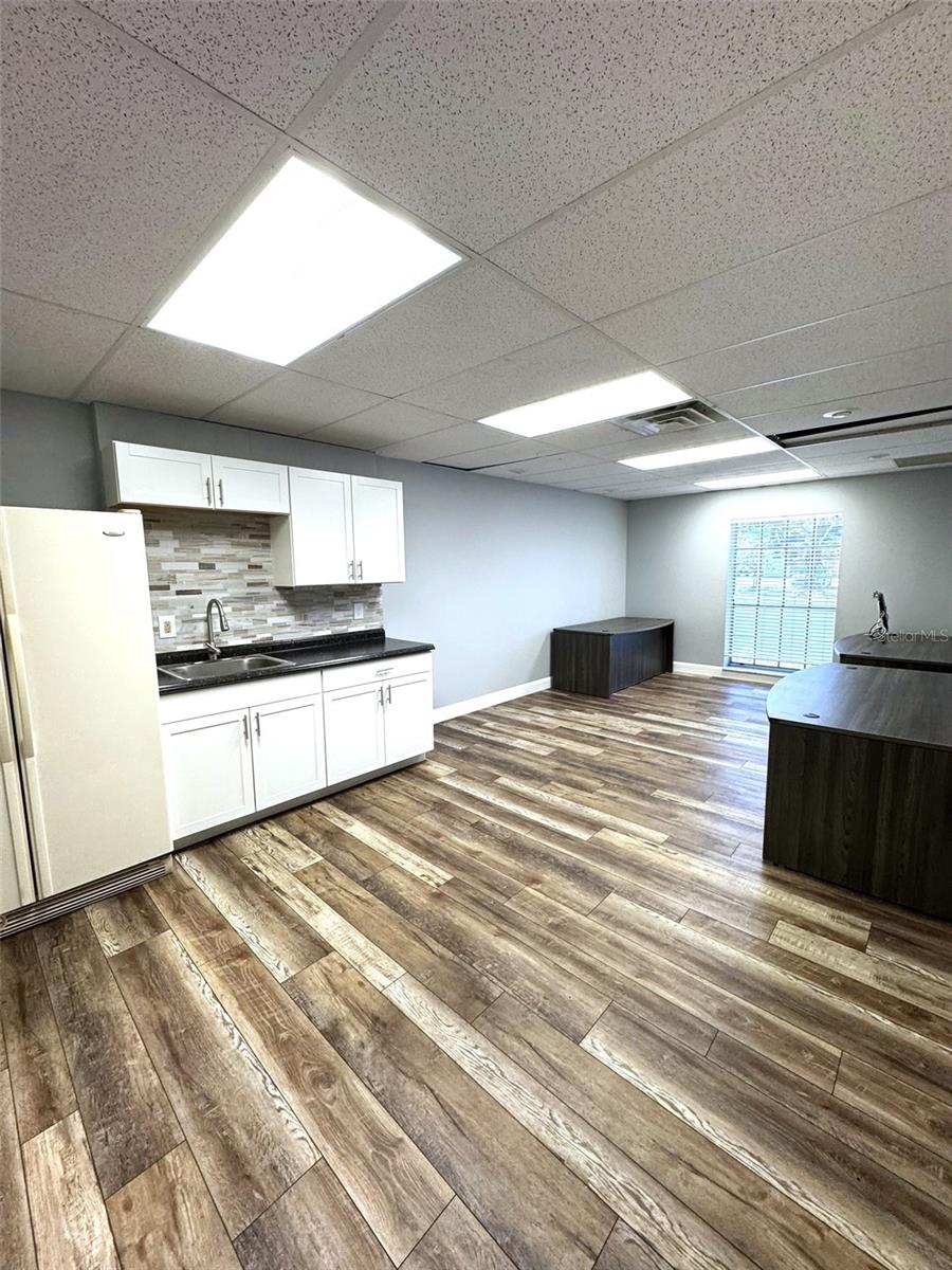 2401 W BAY DR #414 — photo 3