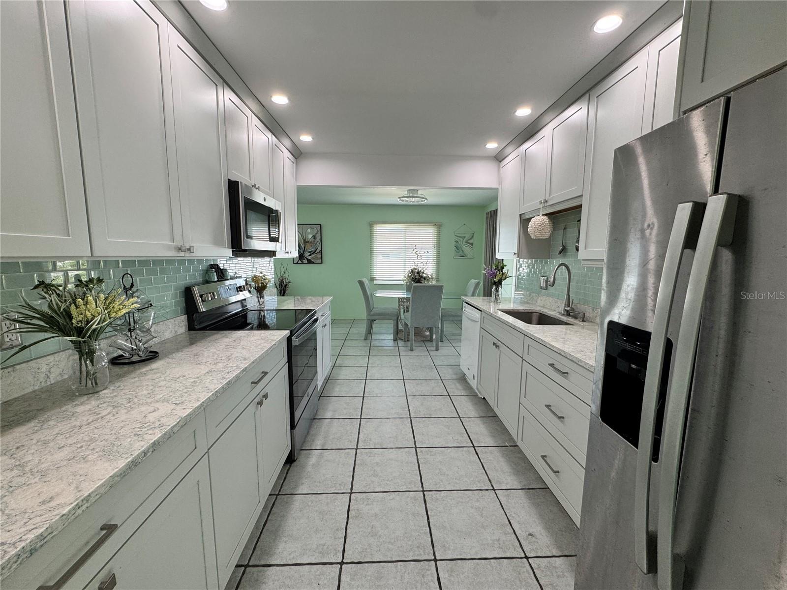1048 PORPOISE RD — photo 4